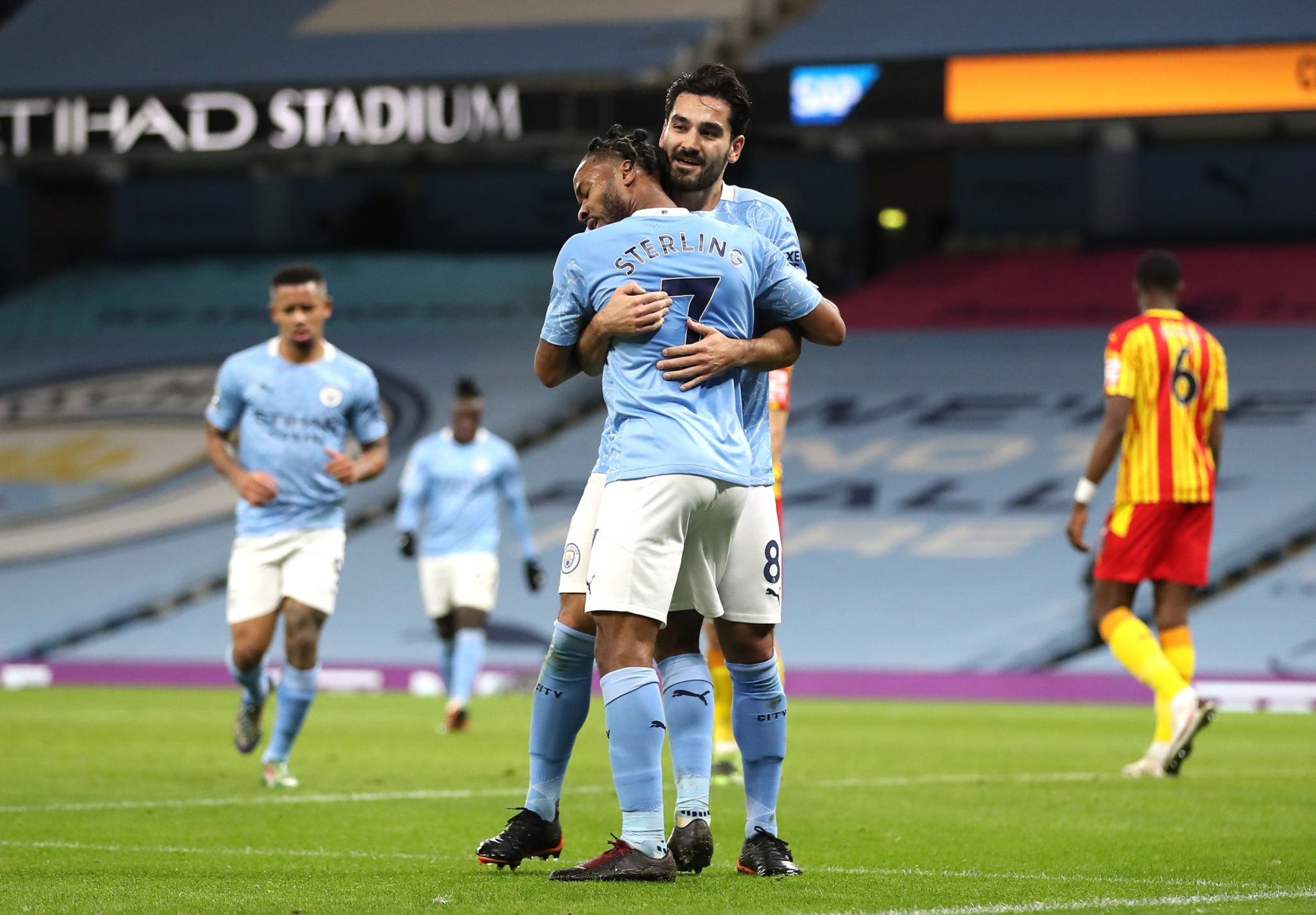 进行深入探 进行深入探